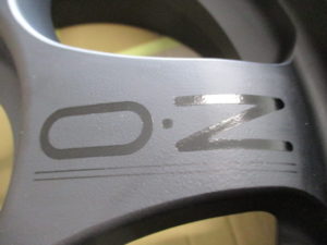 OZ  Racing　Wheel Powder coating