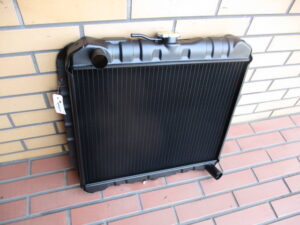 MITSUBISHI JEEP J59 Radiator