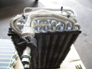 LAND ROVER 2nd RANGE ROVER 4.6 Evaporator