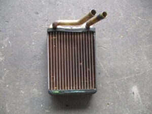 MITSUBISHI DELICA SPACE GEAR Heatercore