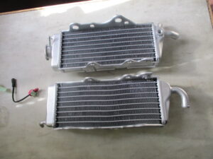 HONDA CRM250R Radiator