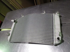 YAMAHA TZR250 Radiator