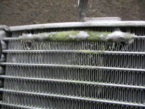 KTM 690SMC Radiator MVアグスタ ラジエーター修理
