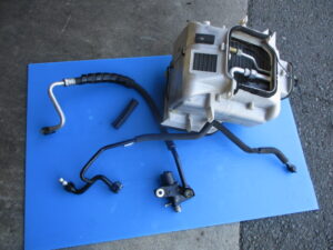 TOYOTA CROWN JZS130 Evaporator