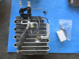 TOYOTA CROWN MS110 Evaporator